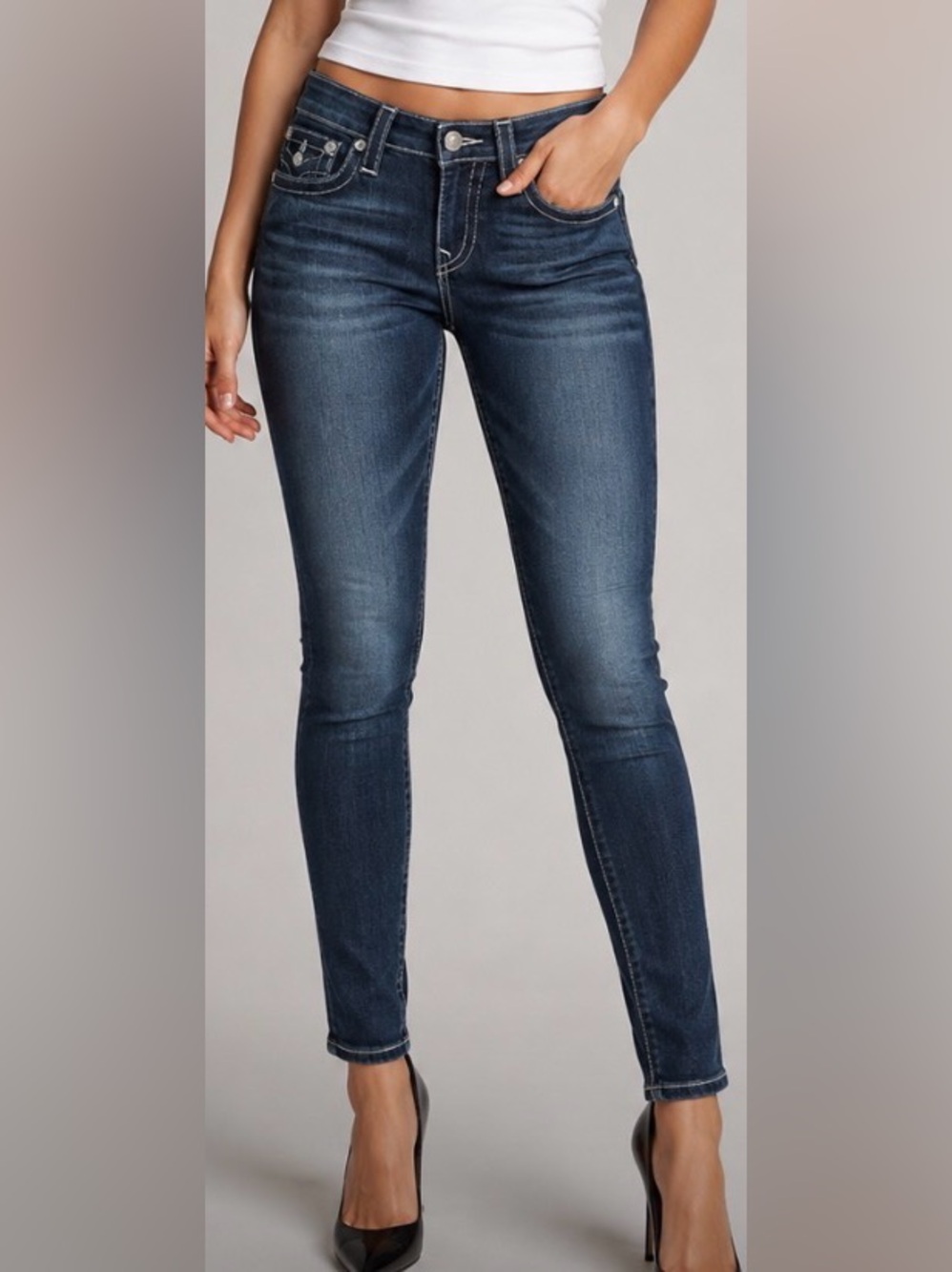 True Religion Dark Blue Skinny Jeans with Flaps Size 28
